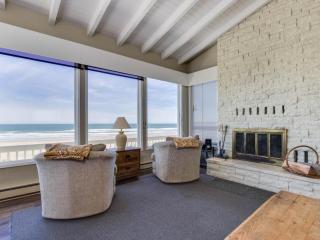 Spindrift Oceanfront Home - The Helm - Bandon - 5