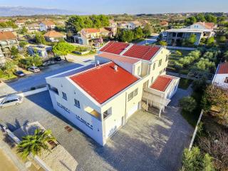 Apartments Glavan - 9
