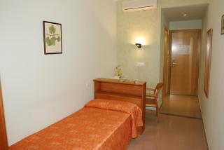 Hotel Fonda Neus - Sant Sadurní dʼAnoia - 9