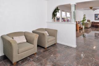 Americas Best Value Inn Clute - 1