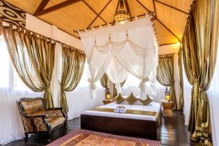 Luxury Villa Kudeta 300m BEACH and heart of Seminyak - Seminyak - 4