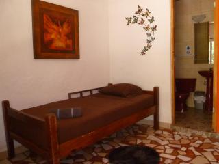Hostel Wunderbar - Puerto Lindo - 3