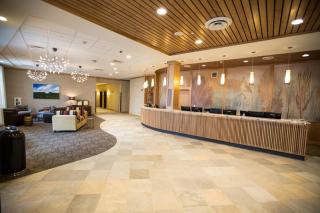 Burke Mountain Hotel and Conference Center - East Burke - 5