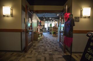 Burke Mountain Hotel - 2