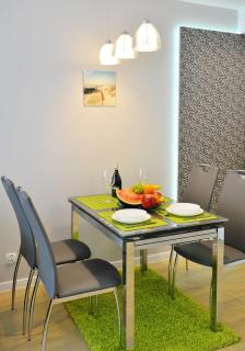Grey & Green Apartments - 7