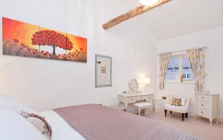 Holtby Grange Cottages - 2