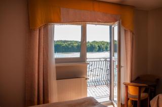 Hotel Na Skarpie - Mikołajki - 9