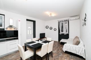 Beachfront Apartment Roko - 7