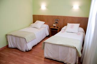 Hostal Restaurante La Cepa - Cariño - 9