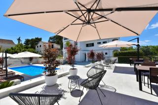 Mediterraneo Garden Apartments - Petrcane - 7