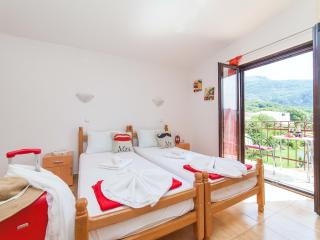 Apartments Viktorija - Petrovac na Moru - 1