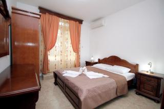 Apartmani More - Sveti Stefan - 6
