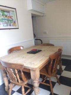 Bumble Bee Cottage Contractor Accommodation - 2