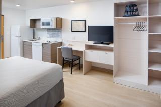 WoodSpring Suites Seattle Everett - Everett - 5