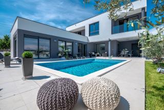 Wellness & Spa Luxury Villa Nicole - FAMILIES ONLY - 2