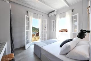 Alia Luxury Apartment - 5