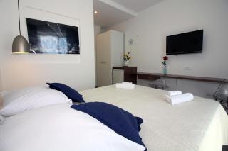 Apartments Antonio - Tisno - 4