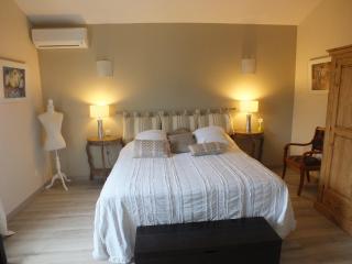B&B Le Mas Des Chenes - Vacquières - 2
