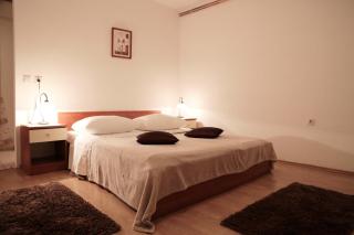 Apartments Roko - Tisno - 4