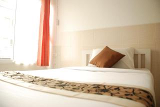 Ratchada 17 Place - 3