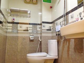 Ninh Binh Central Hotel - Ninh Binh - 3