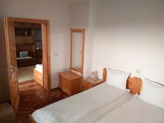 Hotel Comfort - 1