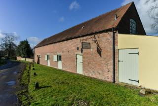 Nether Farm Barns - Ashbourne - 8