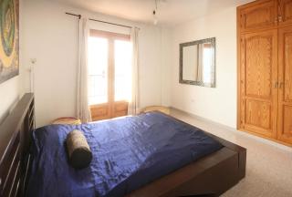 Hostal y Apartamentos Santa Eulalia - Santa Eularia des Riu - 4