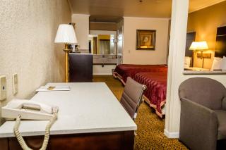 Executive Inn & Suites Sacramento - Sacramento - 3