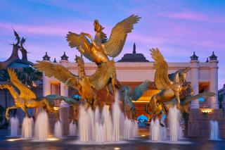 The Royal at Atlantis - Nassau - 1