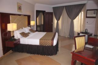 De Rembrandt Hotels and Suites - 2
