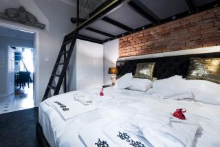 Home far from Home - 4