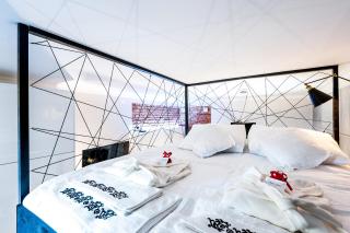 Home far from Home - 5