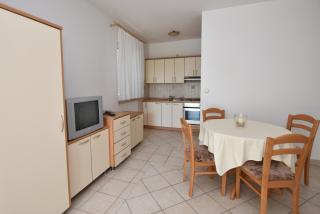 Milka Appartements - Stara Novalja - 1