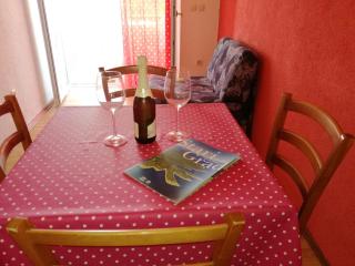 Apartments Marija - Stari Grad - 1