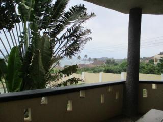 Paradise Ocean Resort - Cape Coast - 1