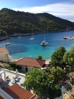 Vassilis Retreat - Asos - 2