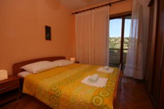 Apartments and rooms by the sea Jakisnica, Pag - 4160 - Lun - 5