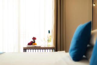 LIV Hotel by Bellazure - 3