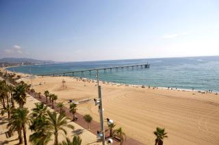 Great Sea-Side Barcelona Apartment - Badalona - 5