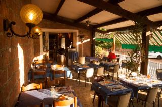 Hotel & Restaurant Le Beau Sejour - Porto Ota - 7