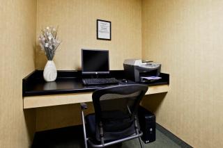 Best Western Plus Richmond Hill Inn - Richmond Hill - 9