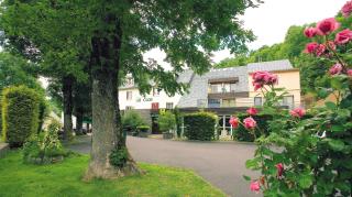 Hotel Restaurant Le Clos - Besse-et-Saint-Anastaise - 5