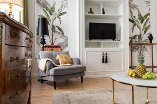 Chestnut & Eliza Suites - Superior Homes Downtown - Budapest - 5