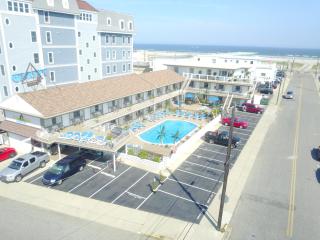 Pyramid Resort Motel - 1