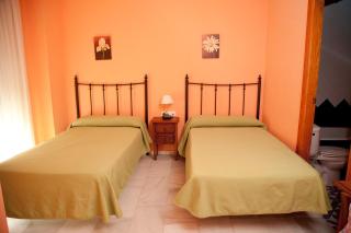 Hostal Niza - San Juan del Puerto - 4