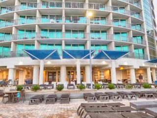 New Modern, Direct Oceanfront, Boardwalk, Views! - 7