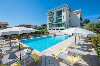 Hotel Suisse - Marina di Pietrasanta - 0