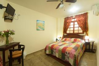 Puerta Sol Inn - Manglaralto - 1