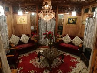 House Boat Hardy Palace - Srinagar - 0
